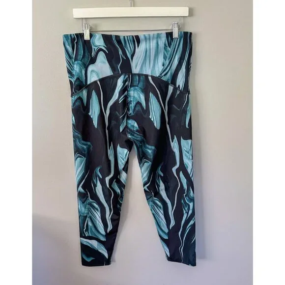 Spanx Blue Marble Print Leggings - Size 1X - Picture 6 of 10
